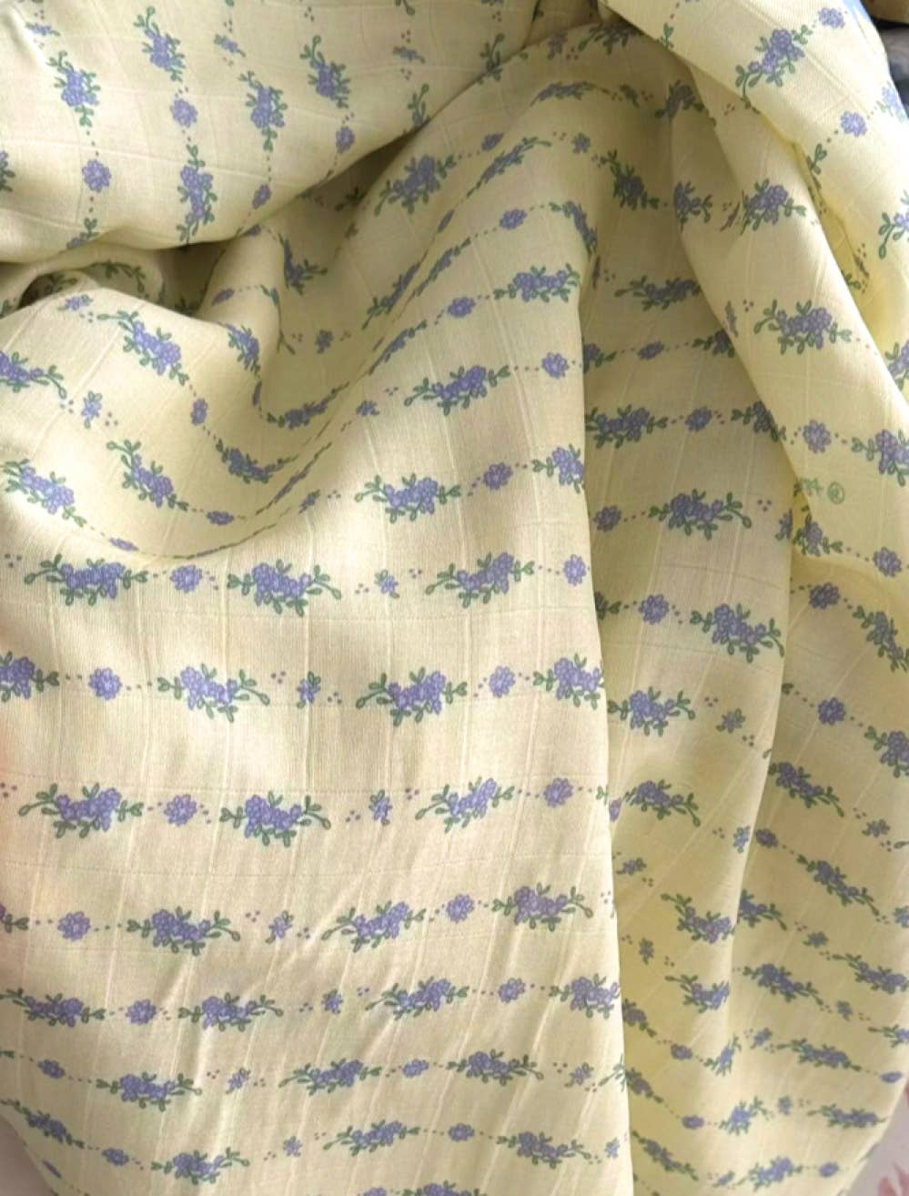 swaddle. french flora