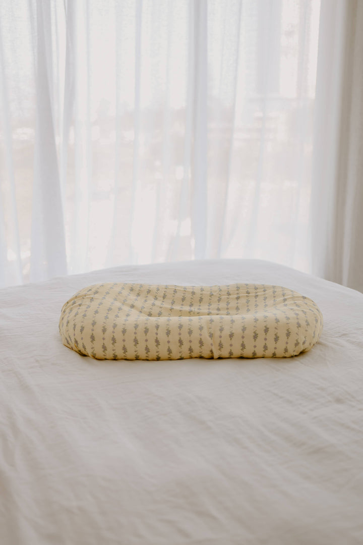 swaddle. french flora